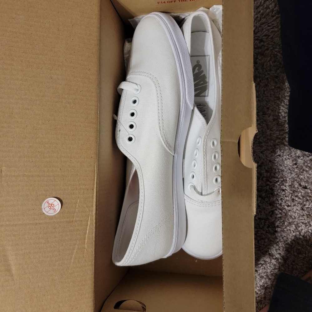 Vans lo pro canvas white size 8.5